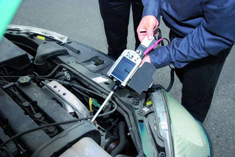 Truffa sulle auto tedesche usate. Il trucco per scovare i furbi