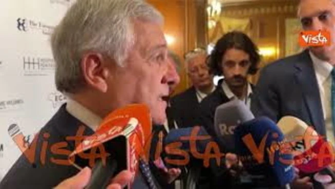 https://media.liberoquotidiano.it/EFaYlzQ_xo5GSw_y8xH6k_bLxoejE6Py9ggoBMobrww/width:800/quality:90/aW1hZ2VzLzIwMjUvMDkvMjIvMTczMzE0MDA3LTI4N2NlMTMwLTBkMWYtNDRhZi1iNmY4LTlkODQwZWEwMjdlMS5qcGc.webp