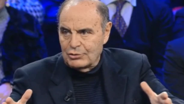 Bruno Vespa, frecciatina a Fabio Fazio: "Porta a Porta? Uno dei pochi che paga i costi con la pubblicità"