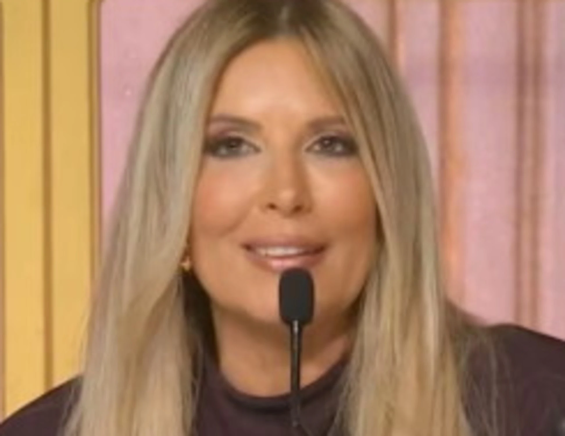 Ballando, FdI contro Selvaggia Lucarelli: "Allusioni offensive a sfondo sessuale"