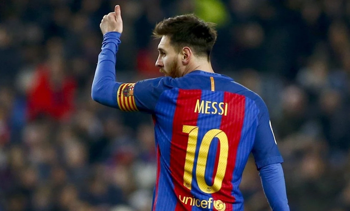 Messi rinnova col Barcellona fino al 2021: clausola rescissoria da 700 milioni di euro