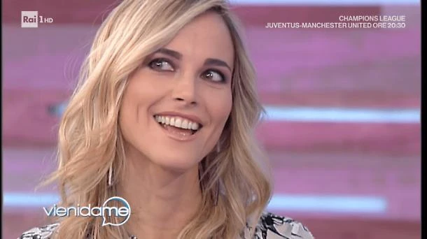 Francesca Fialdini a Vieni da me: "Quando Timperi mi ha dato della raccomandata...", confessione clamorosa