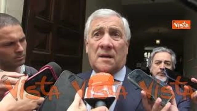https://media.liberoquotidiano.it/EKHvRhppj05Ja_V4Okag5CSDriEQdixpuM6YMraOZEg/width:800/quality:90/aW1hZ2VzLzIwMjUvMDkvMDkvMTQzMzIyNDM1LTI4OTdlMjhjLWM4ZGUtNDU1Ny1hOWFlLTBjYzdhNzAyMjIwMy5qcGc.webp