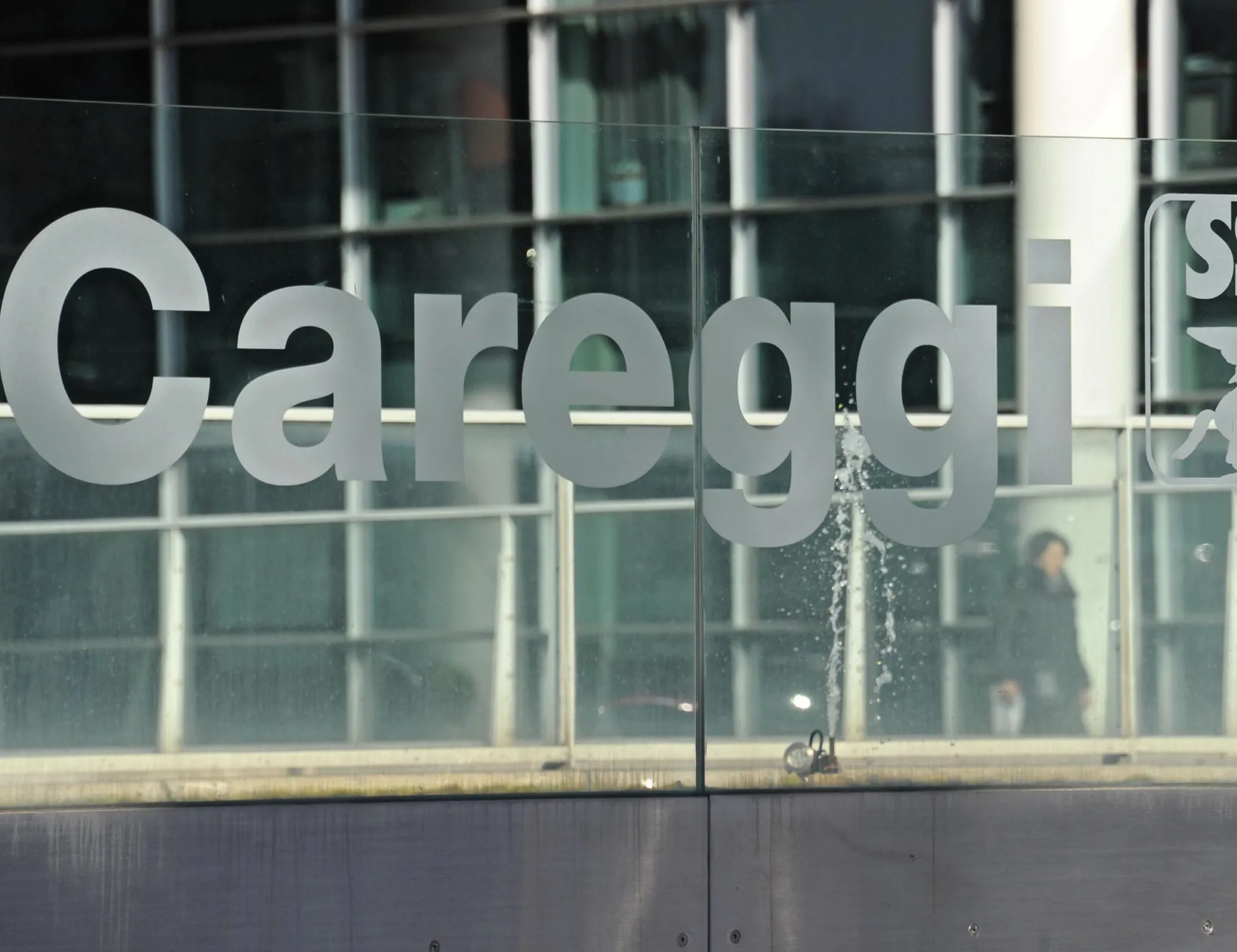 Leggi l'articolo: A 13 anni cambia sesso: una sentenza storica