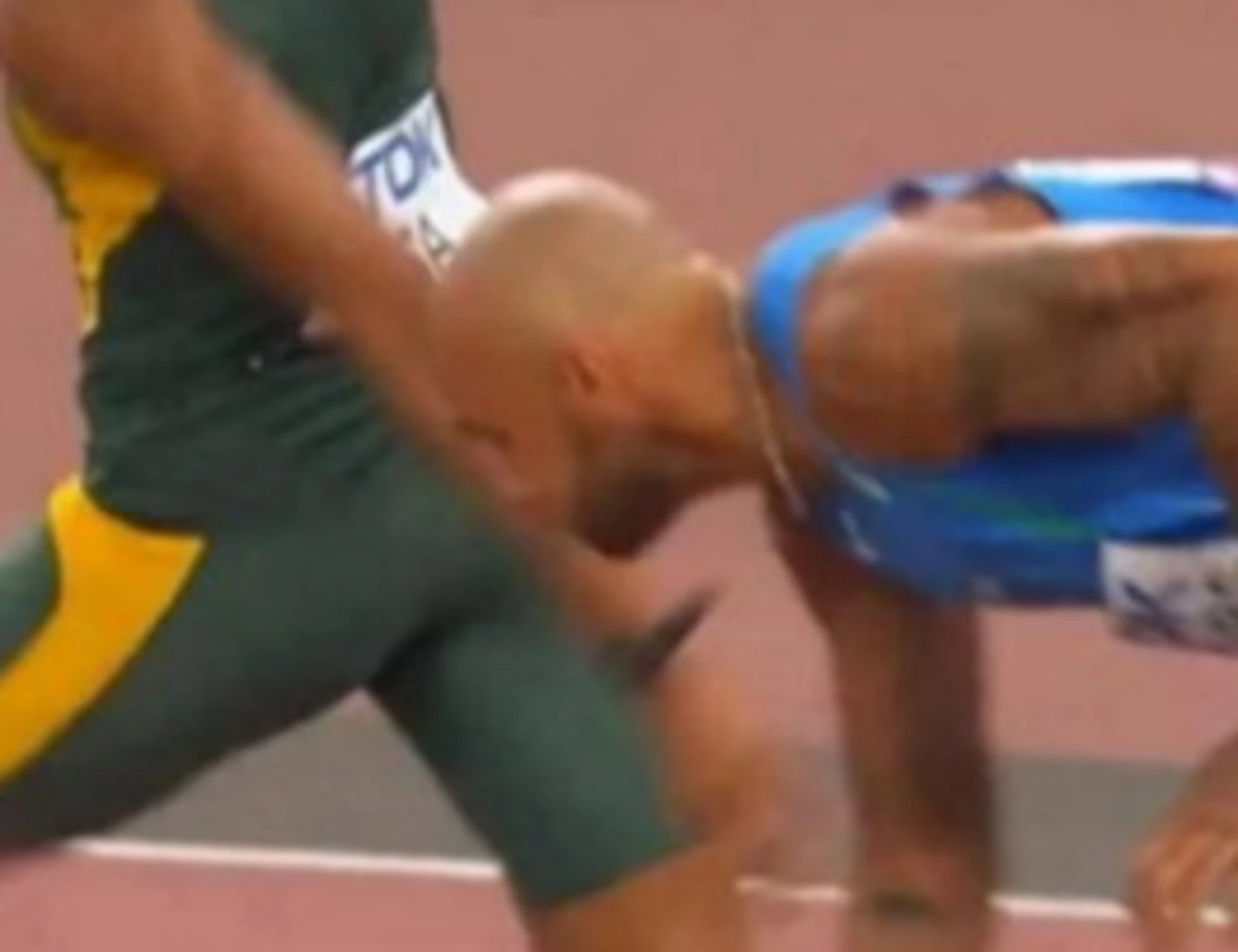 Marcell Jacobs urtato dal sudafricano, è fuori. Ricorso respinto: caos totale ai mondiali