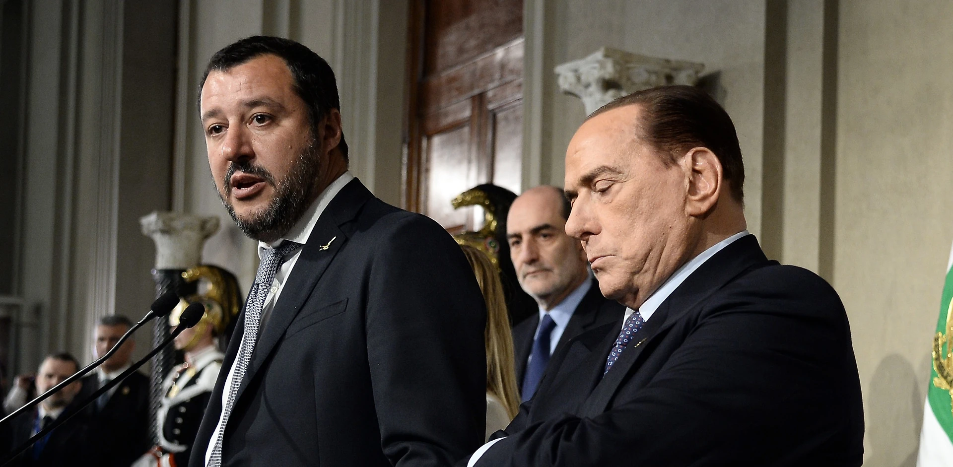 Matteo Salvini e Silvio Berlusconi, durissimo scontro su Marcello Foa in Rai: alleanza finita