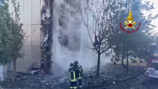 Napoli, incendio all'Ospedale del Mare
