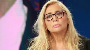 Domenica In, finisce a insulti per la Venier: "Un'altra rottura di pal***e"