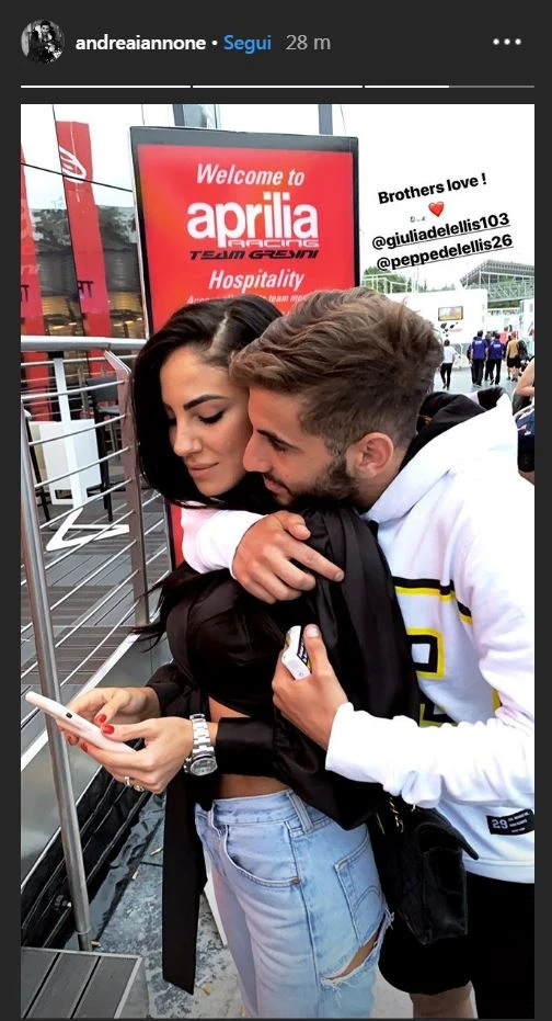 Giulia De Lellis e Andrea Iannone, non è più un gossip: spunta la foto che spazza via ogni dubbio