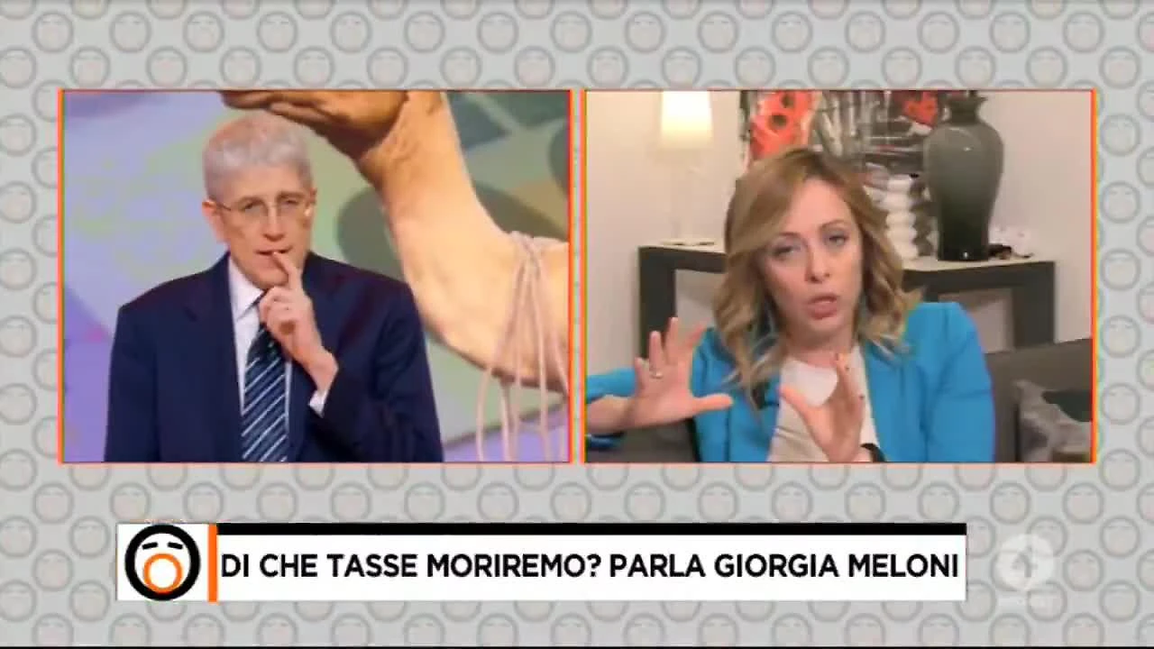 Fuori dal Coro, Giorgia Meloni interrotta dalla figlia: "Sì, prendi la scimmia"