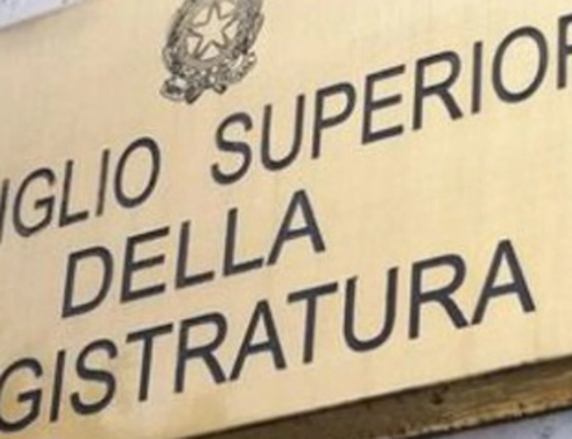 Csm, le pagelle: toh che caso, tutti i magistrati hanno un voto positivo