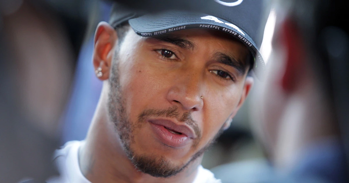 Coronavirus, Lewis Hamilton attacca i vertici della Formula 1: "Scioccante, comanda il denaro"