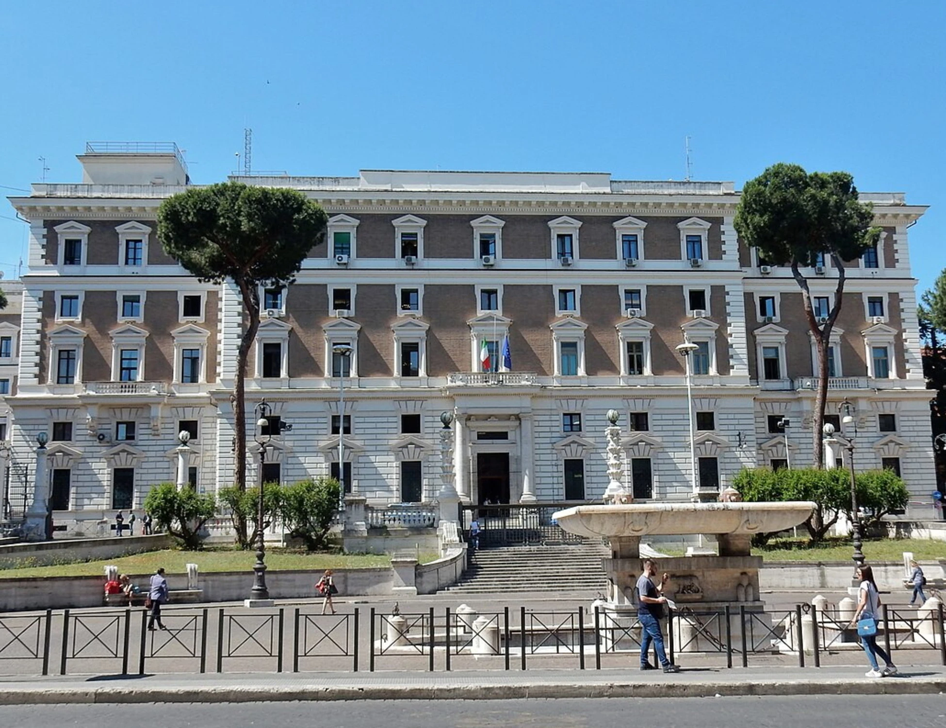 Cittadinanza negata per un furto di "particolare tenuità": il caso nel Padovano
