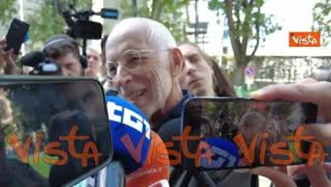 https://media.liberoquotidiano.it/Ef7E7wZPUqgjxjBJ0Rb2qaLERU-XytYlxsGQtC7avWY/width:800/quality:90/aW1hZ2VzLzIwMjUvMDkvMDYvMTEzMTEyNjEyLWFmOTQ1M2EyLWY4YWUtNGYyYi05ZDVjLTQyYjBjNmY1MTJkNS5qcGc.webp