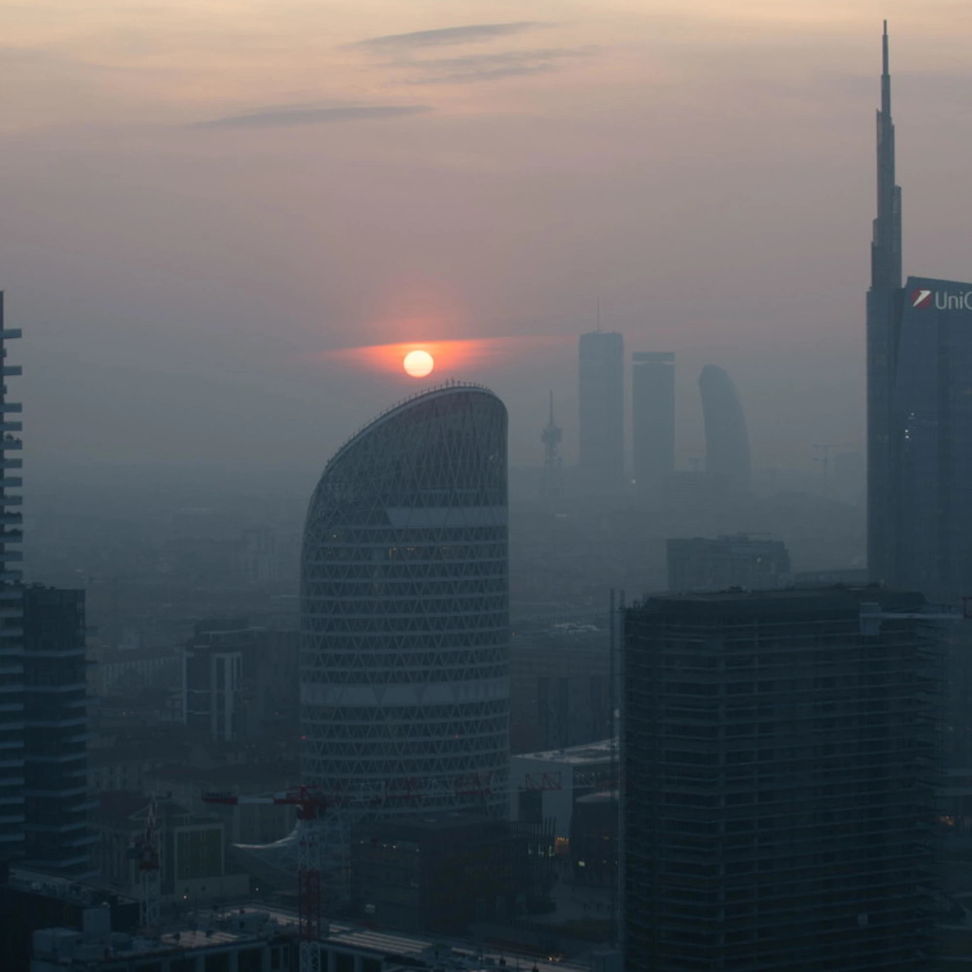 &quot;Bloccate tutti i progetti&quot;: il fronte del &quot;no a tutto&quot; ora vuole prendersi Milano&nbsp;