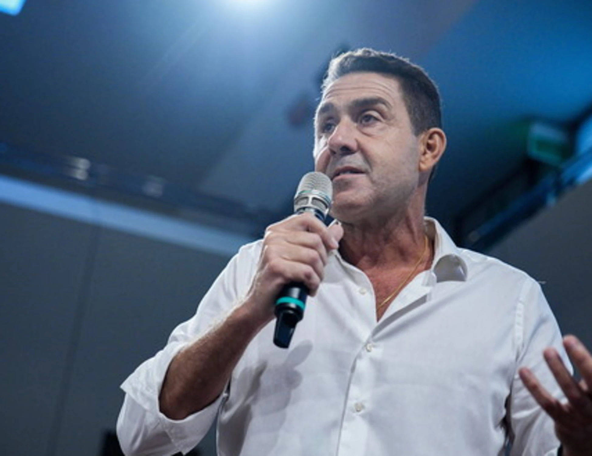 Vannacci, l'ultimo sondaggio è un disastro: chi lo sorpassa