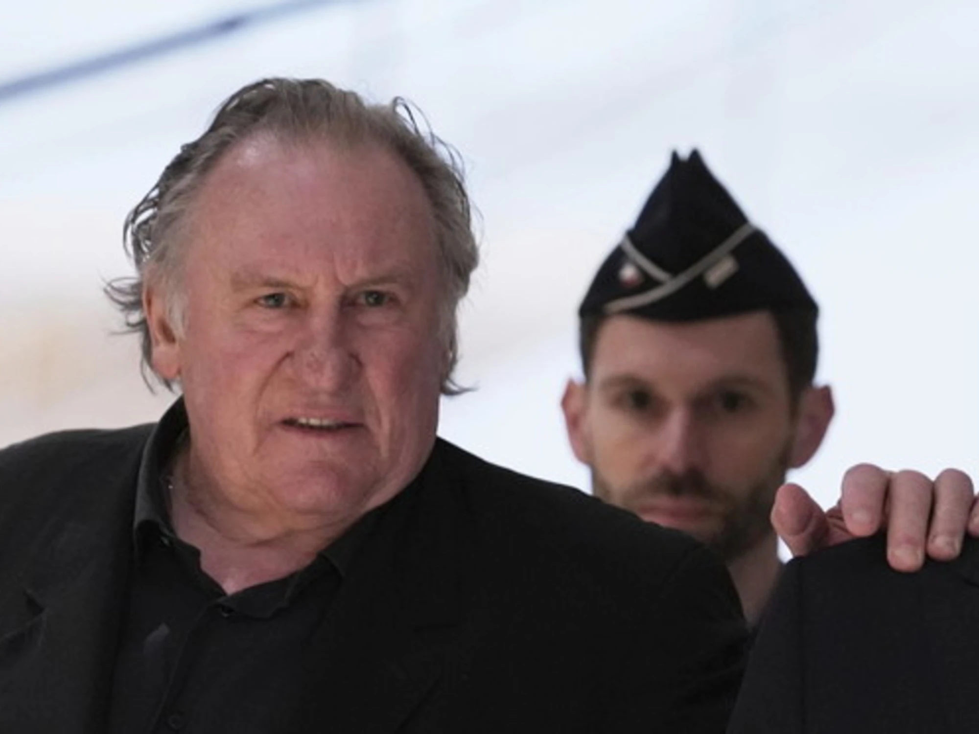 Depardieu condannato per violenza sessuale: Francia sconvolta