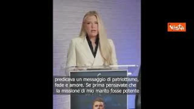 https://media.liberoquotidiano.it/ElzRTR54PrJz-7IbuVWAS-tK26eXSWIMW_-Ohp3sRFE/width:800/quality:90/aW1hZ2VzLzIwMjUvMDkvMTMvMjAwMTEyODU1LTdmMTQyNTI5LWI5MGQtNDcwMC05NGJiLWRiNTgyNGZiM2JmZS5qcGc.webp
