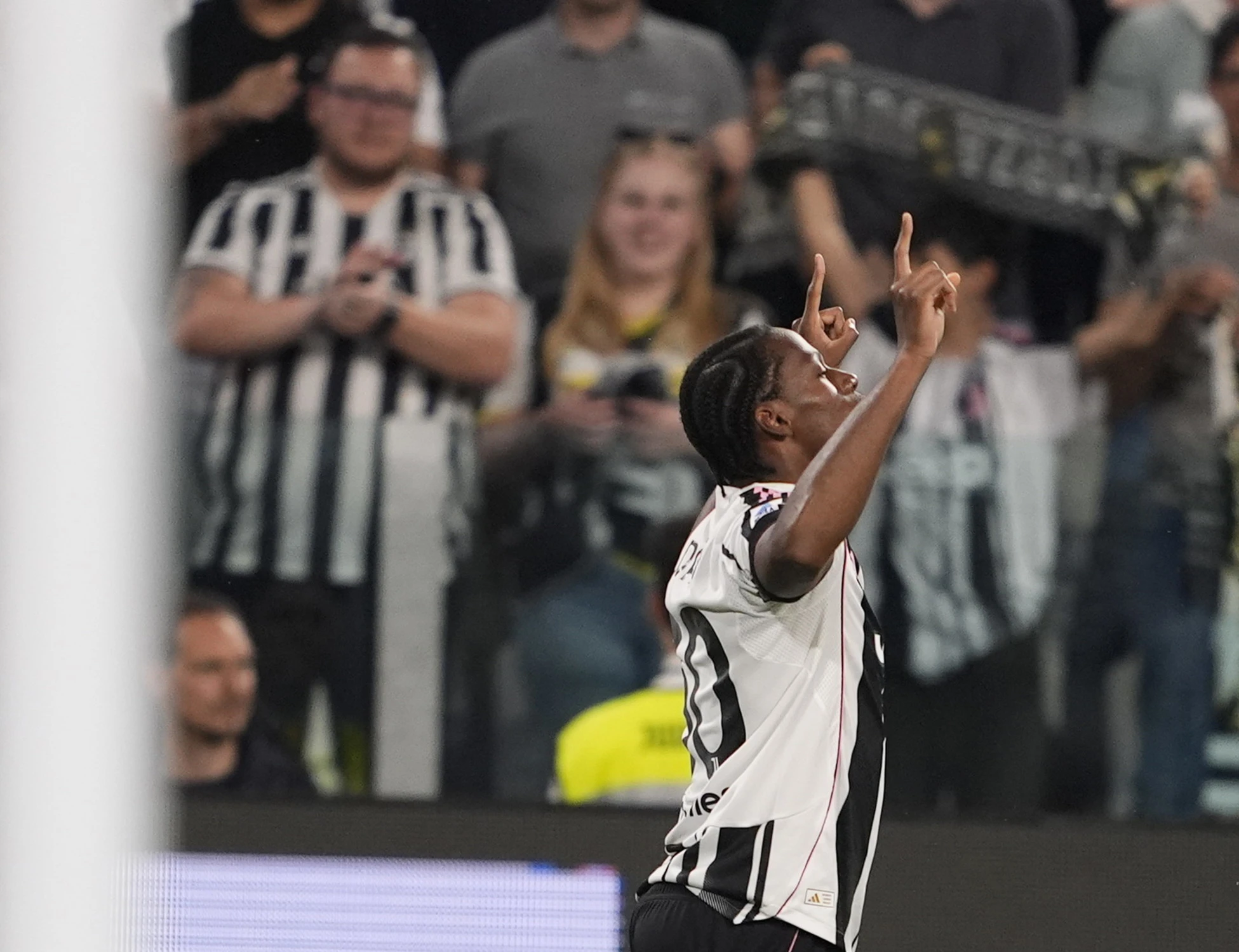 Juventus, sconfitto il Bologna 2 a 0 allo Stadium: segnano David e Thuram