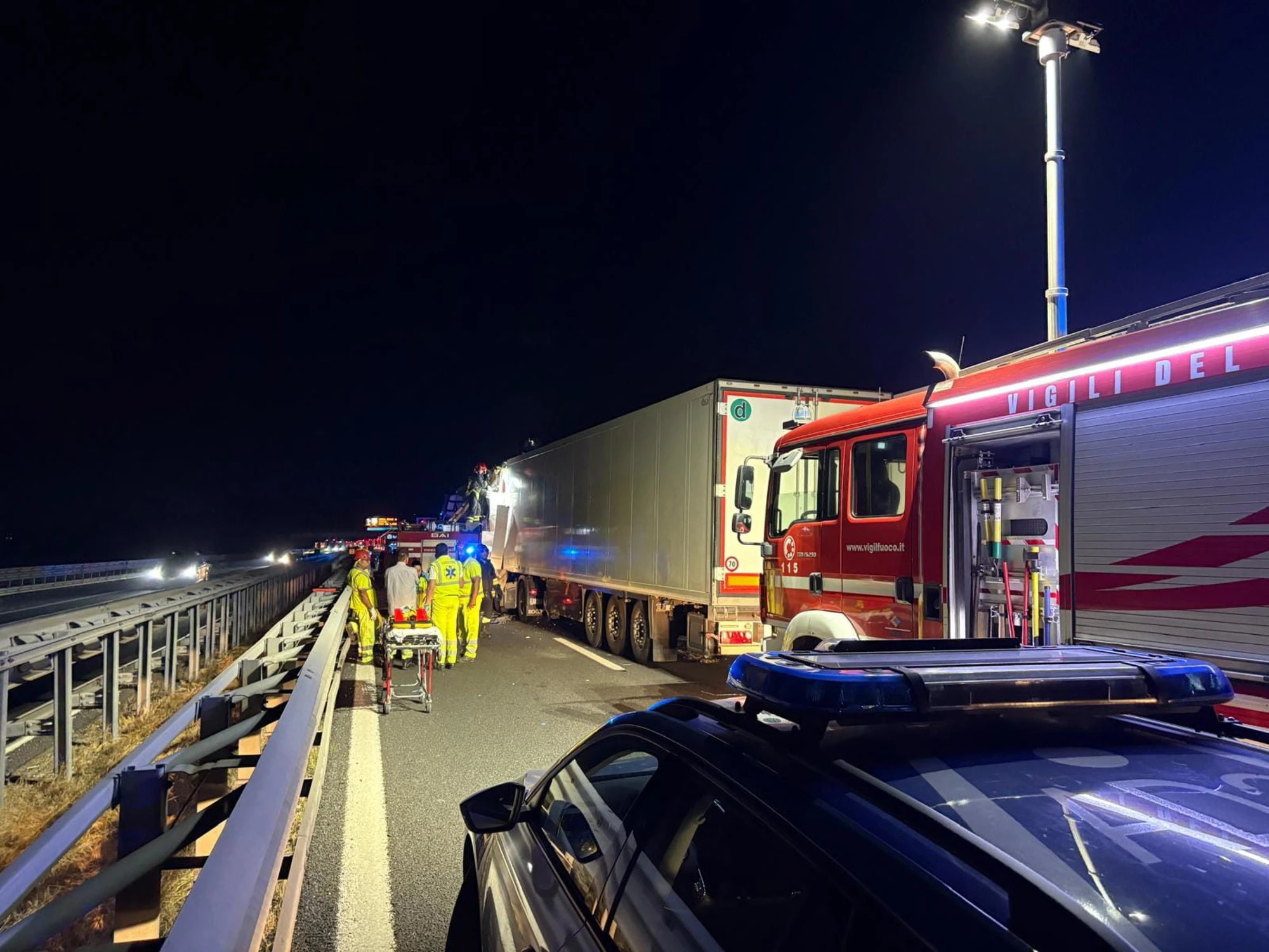 Settimo Vittone, auto si ribalta: morta una 18enne, feriti altri tre. Chi c'era alla guida