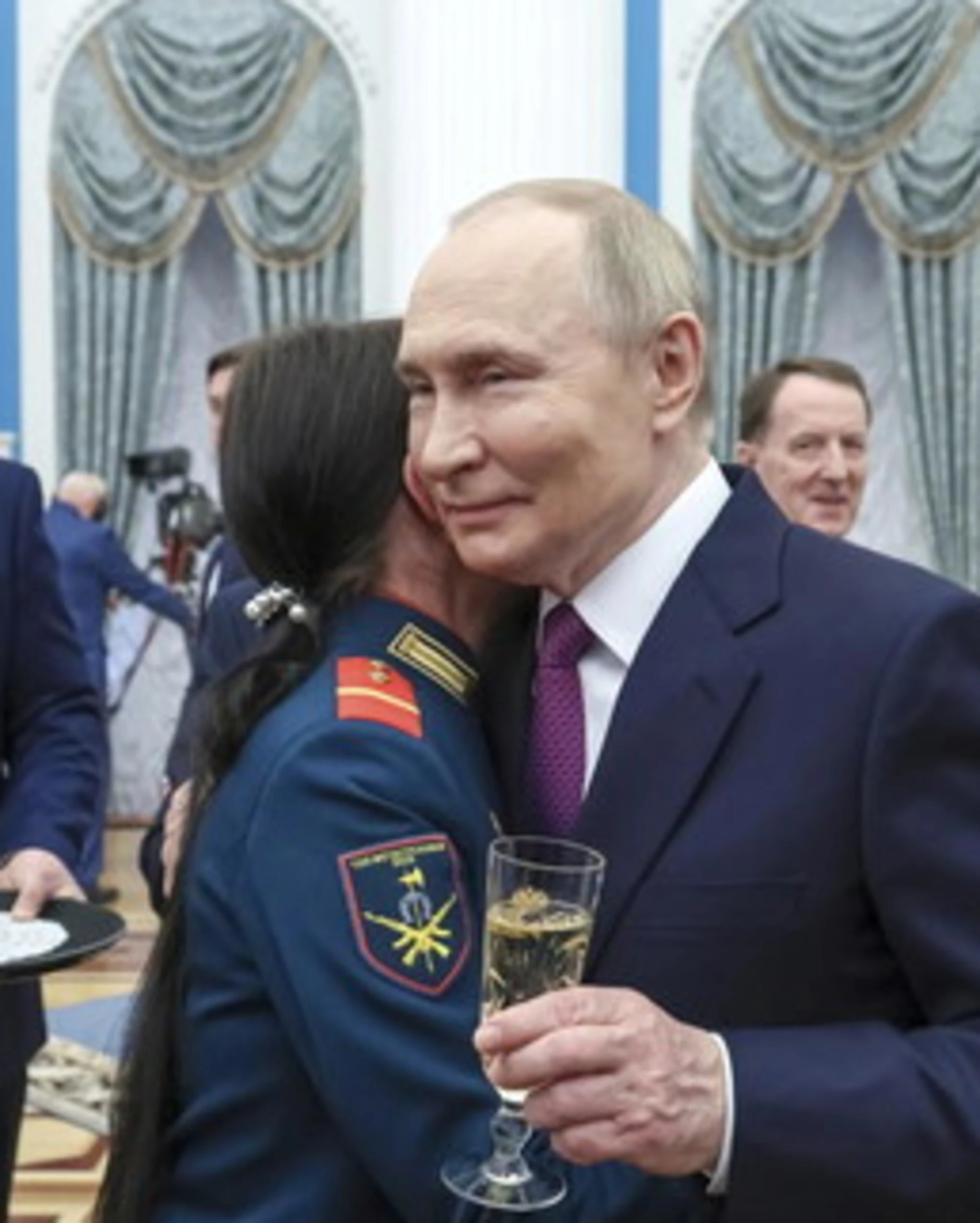 Kubilius, la profezia: "Putin, attacco alla Nato nel 2027"