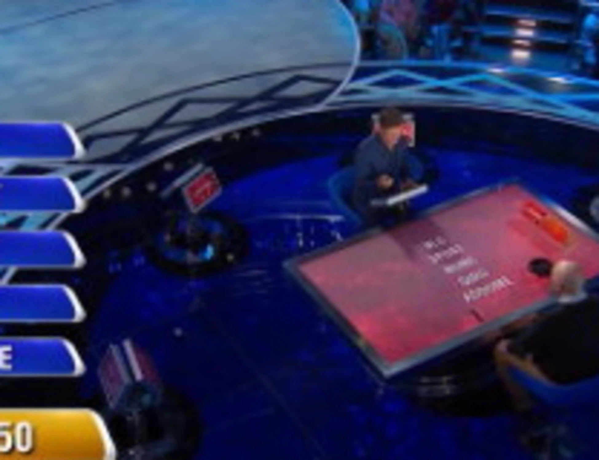 L'Eredità, "un po' forzata": caos sui titoli di coda