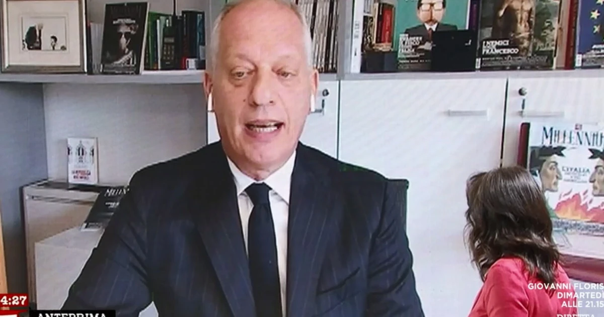 Tagadà, Peter Gomez sulle riaperture: "Draghi parla di rischio ragionato? Rischiamo di giocarci giugno"