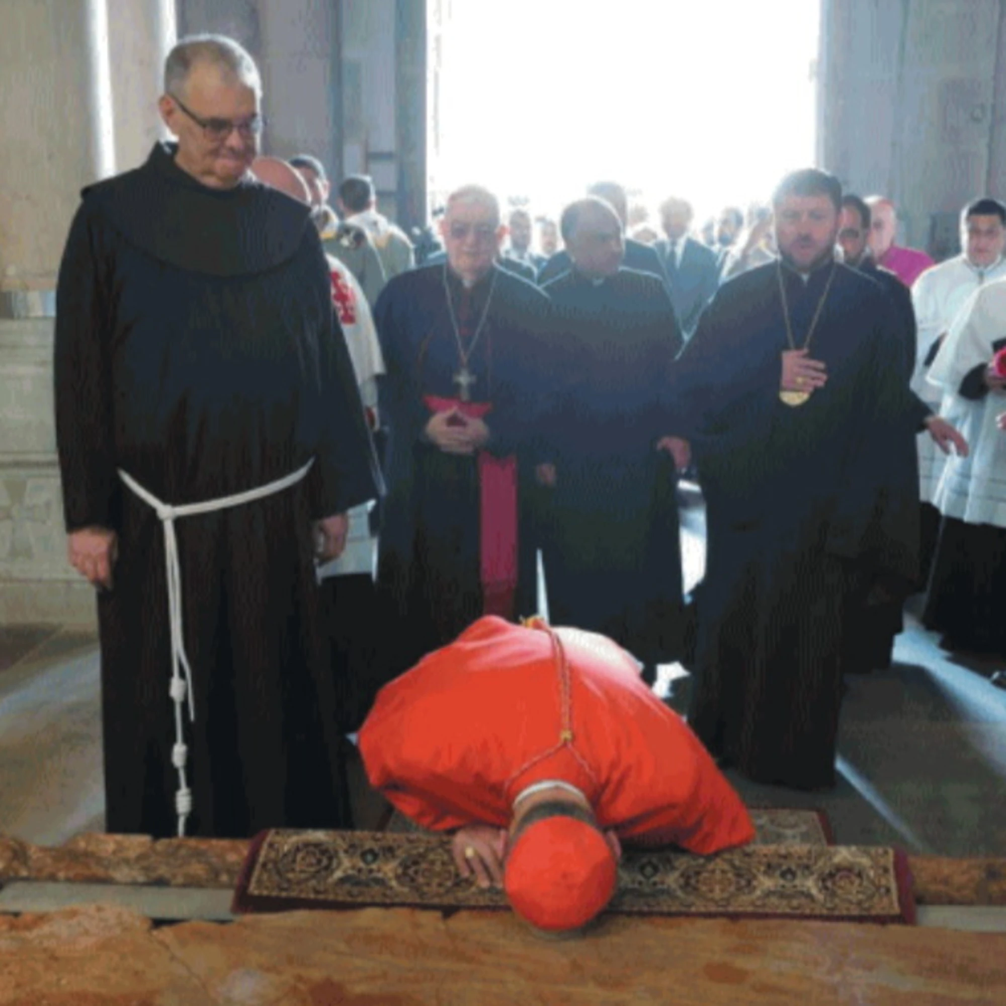 Gerusalemme, il luogo santo delle tre religioni torna al centro di tutto il mondo