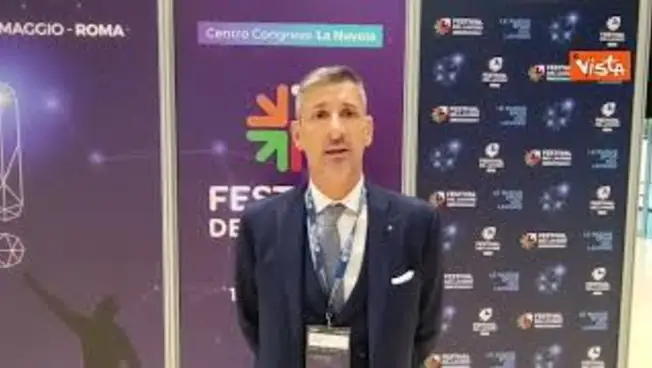Leggi l'articolo: Camisa (Confapi): Investire nell'economia reale e fermare fuga dei cervelli
