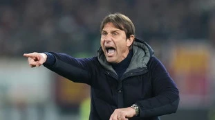 Napoli, Antonio Conte sbotta in conferenza stampa: "Il resto sono tutte cazz***"