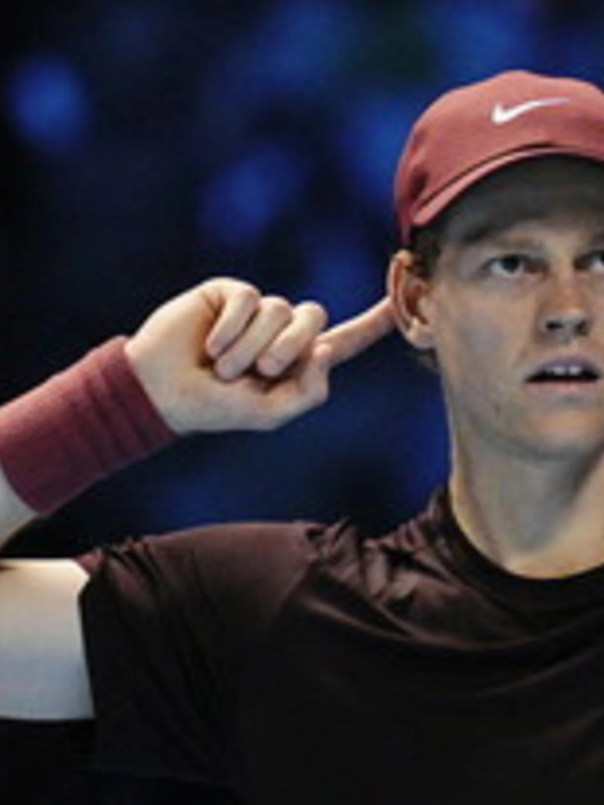 Sinner colpisce ancora