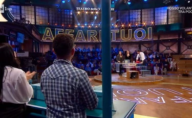 Affari Tuoi, De Martino: "Come il cacio sui maccheroni"