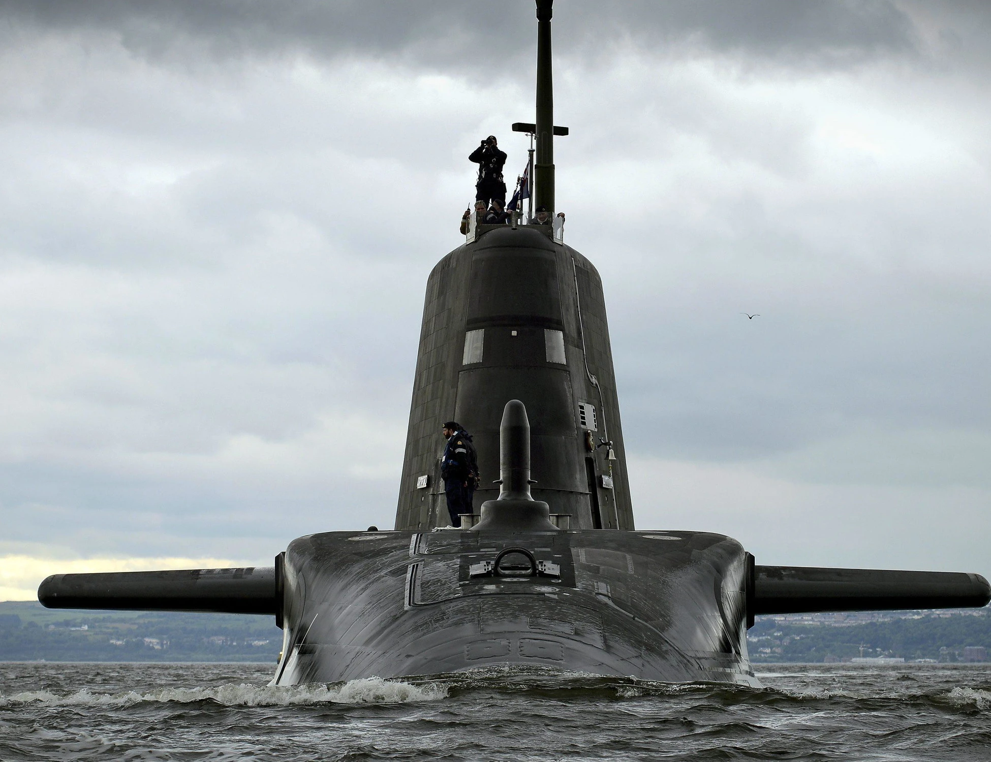 Iran, la diretta. Arrestati intrusi che tentavano di entrare nella base navale inglese: uno è iraniano