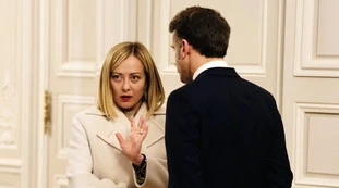 Giorgia Meloni, il retroscena sullo sfogo contro Macron: "A che titolo sei andato a Washington?"