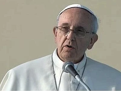 Il Papa a Cagliari tra i disoccupati: "Senza lavoro non c'è dignità"