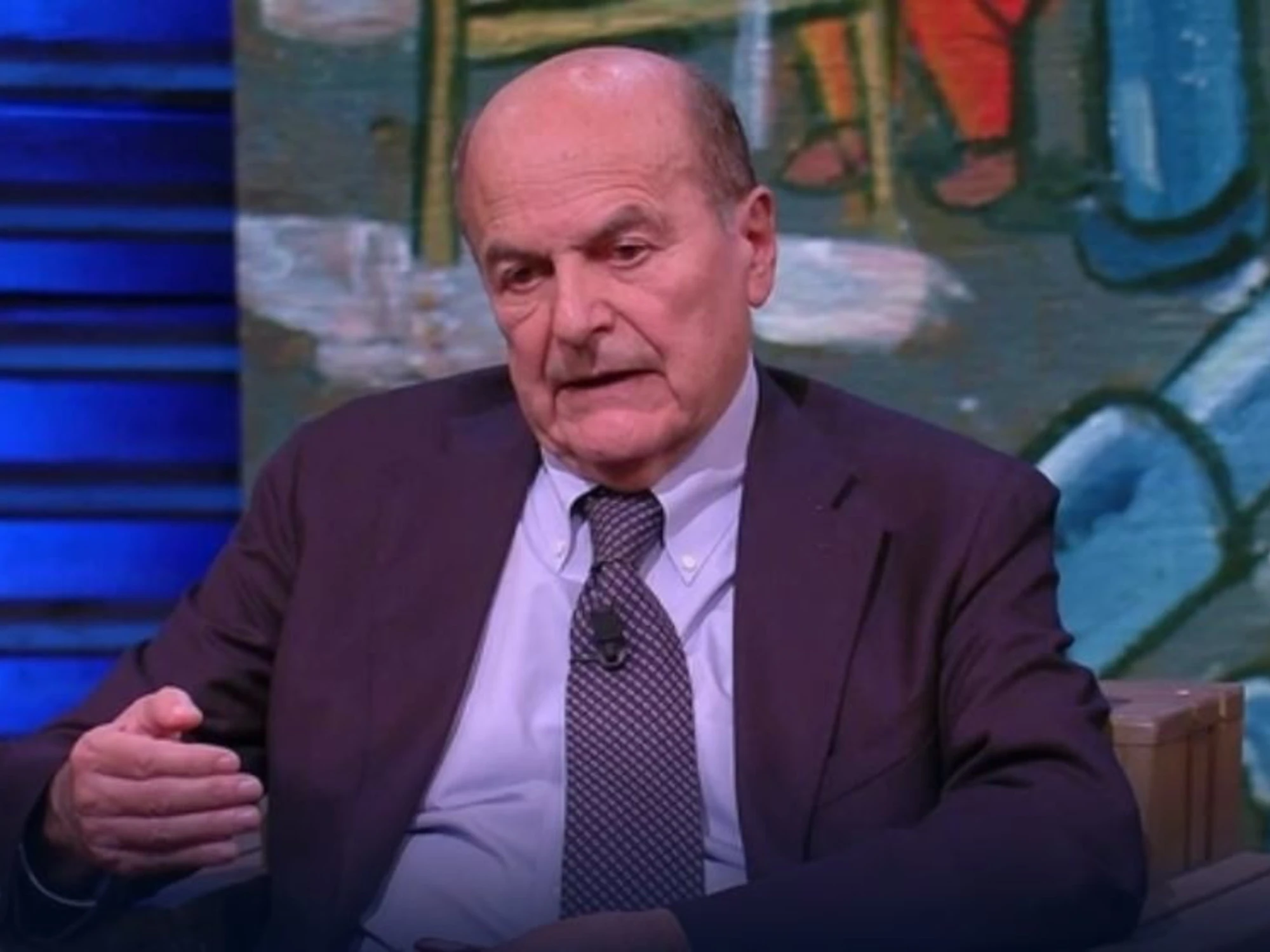 DiMartedì, Bersani vede un video di Meloni: sbrocca in tv e insulta 