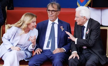La Stampa ha provato a rovinare la festa. Ma il Colle: no distanza con Meloni