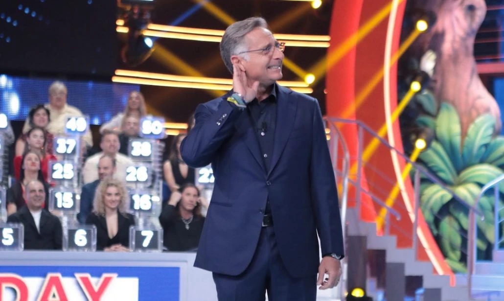 Ciao Darwin e il concorrente paralizzato, la nota di Mediaset: c'è qualcosa che non torna