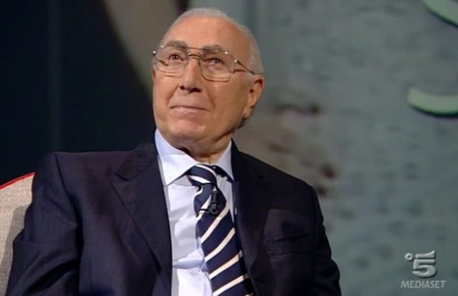 Pippo Baudo si commuove in tv da Costanzo