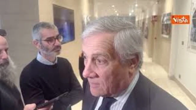 Tajani sui rimpatri da Dubai: "Bisogna evitare di prenotare il pullman e non presentarsi"