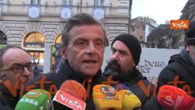 Calenda: "Salvini non ha idee, segue solo la convenienza"