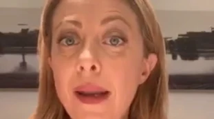 Giorgia Meloni denuncia: "Francia, Germania e Lagarde? Patto per affossare l'Italia"