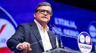 Carlo Calenda contro Enrico Letta: "Mattarella e Costituzione? Tutte caz***"