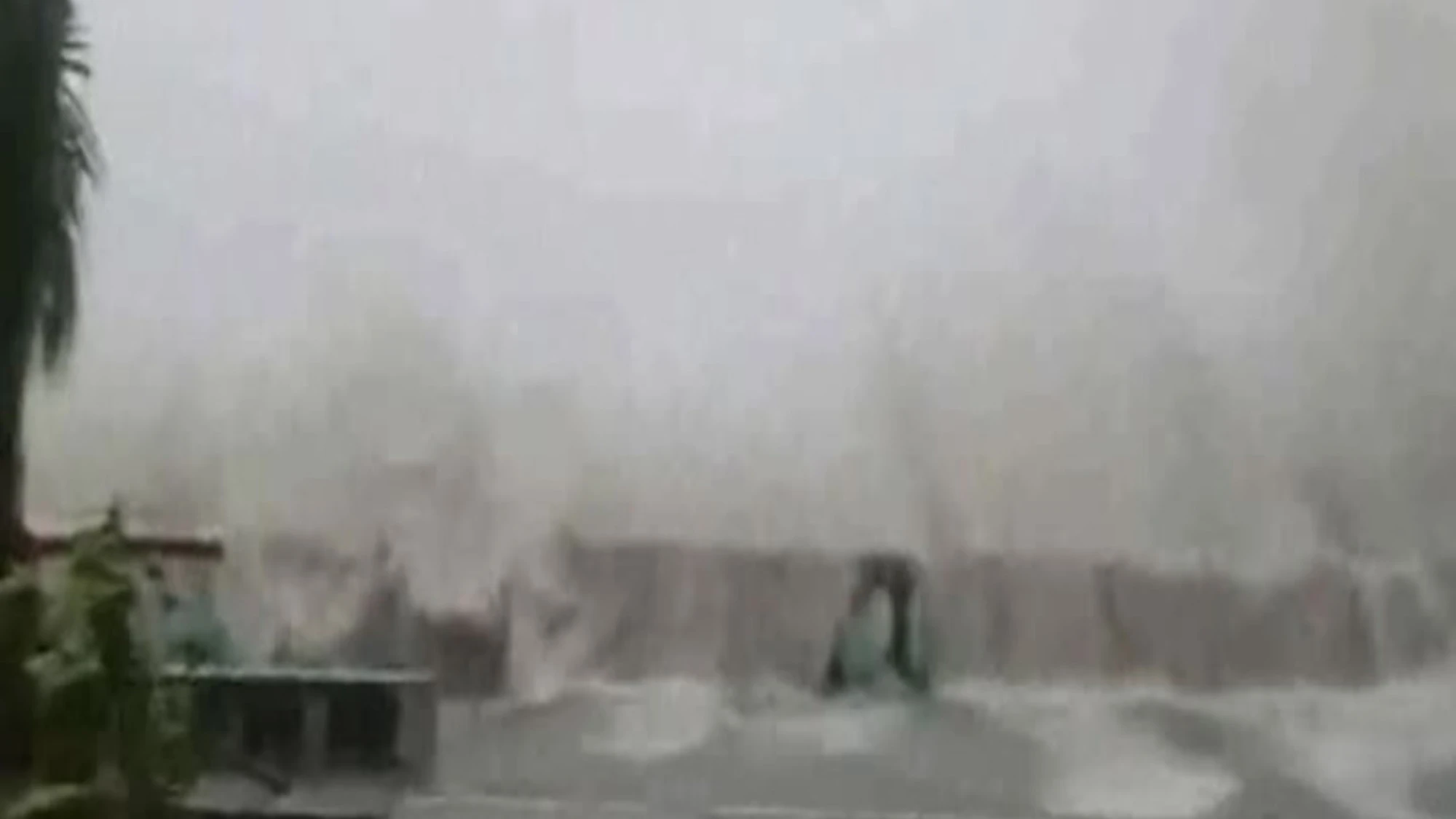 Filippine, arriva il super tifone Fung-wong: venti fortissimi e allagamenti