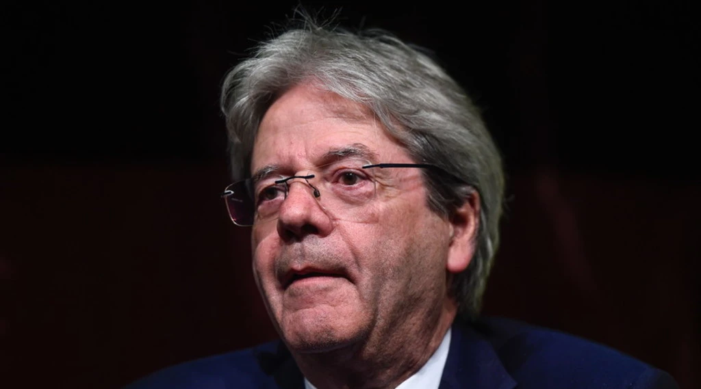 Paolo Gentiloni, le parole sull'Africa: sconcerto nel Pd (se la ride Meloni)