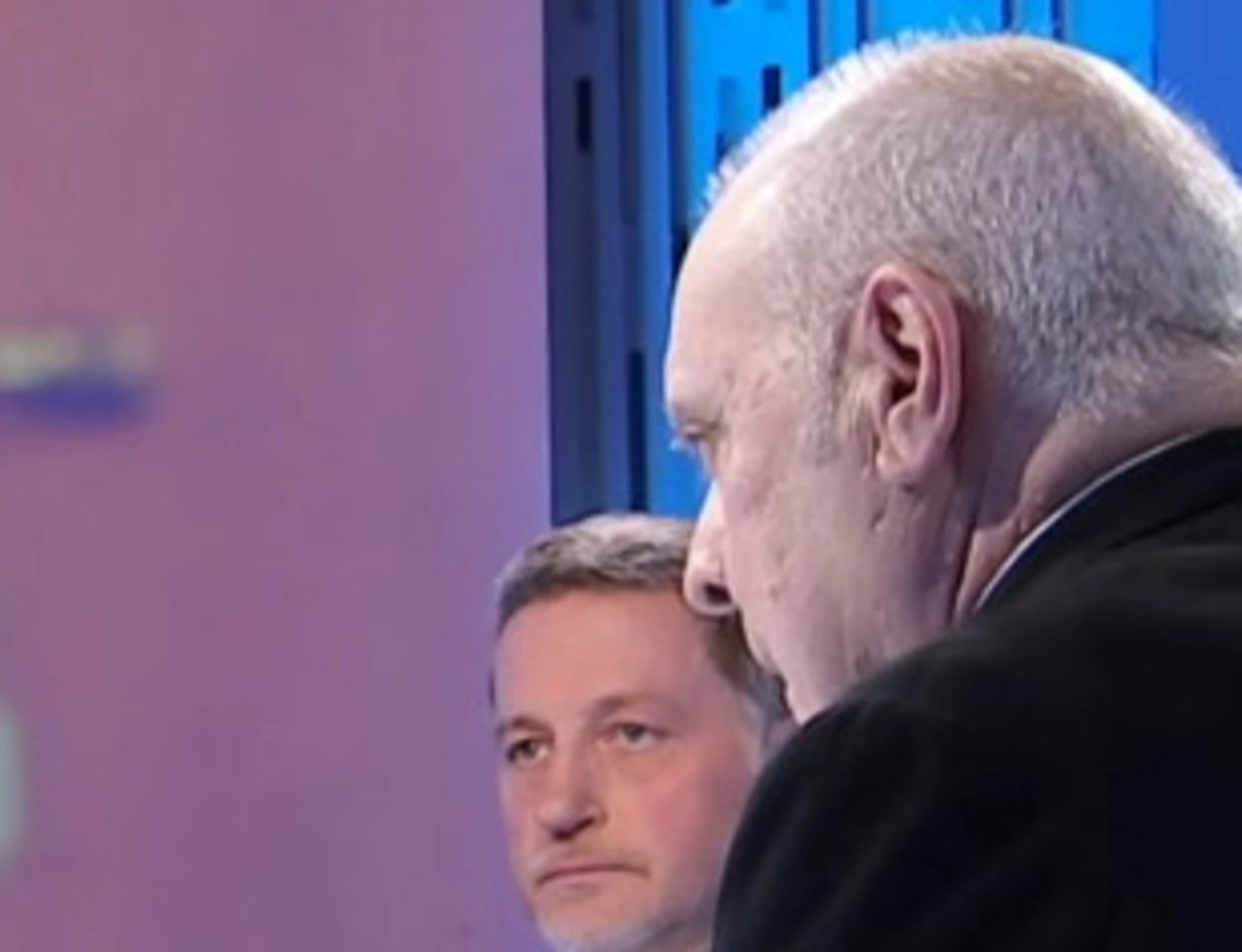 Otto e Mezzo, Massimo Giannini smontato da Mauro Mazza: "Non è democrazia"