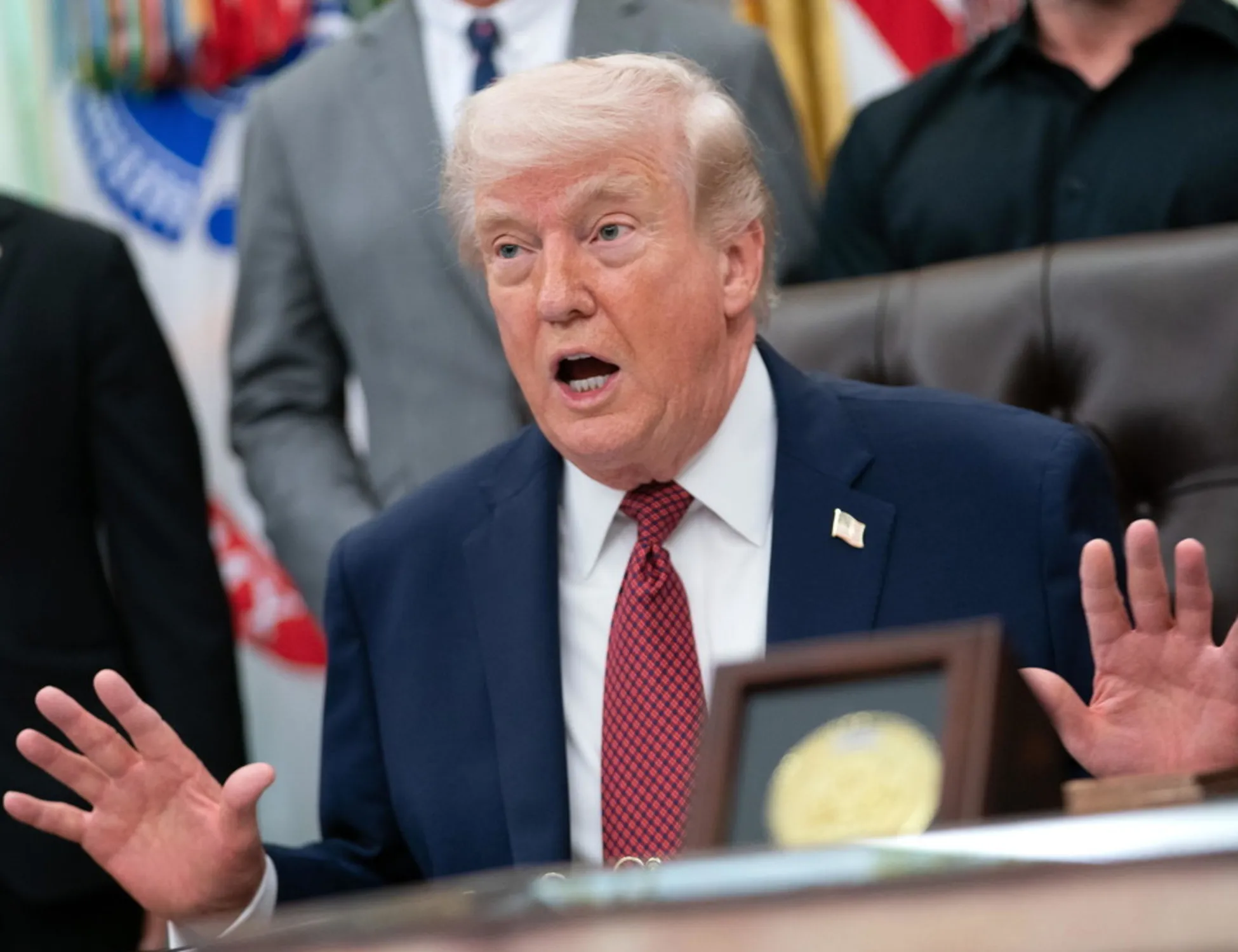 Leggi l'articolo: "L'accordo verrà firmato domani. O ripartono le bombe": Trump, ultimatum all'Iran