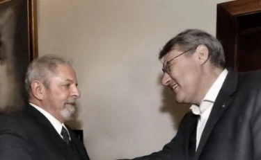 Landini, Lula e la foto ritoccata: chi hanno fatto sparire, imbarazzo Cgil