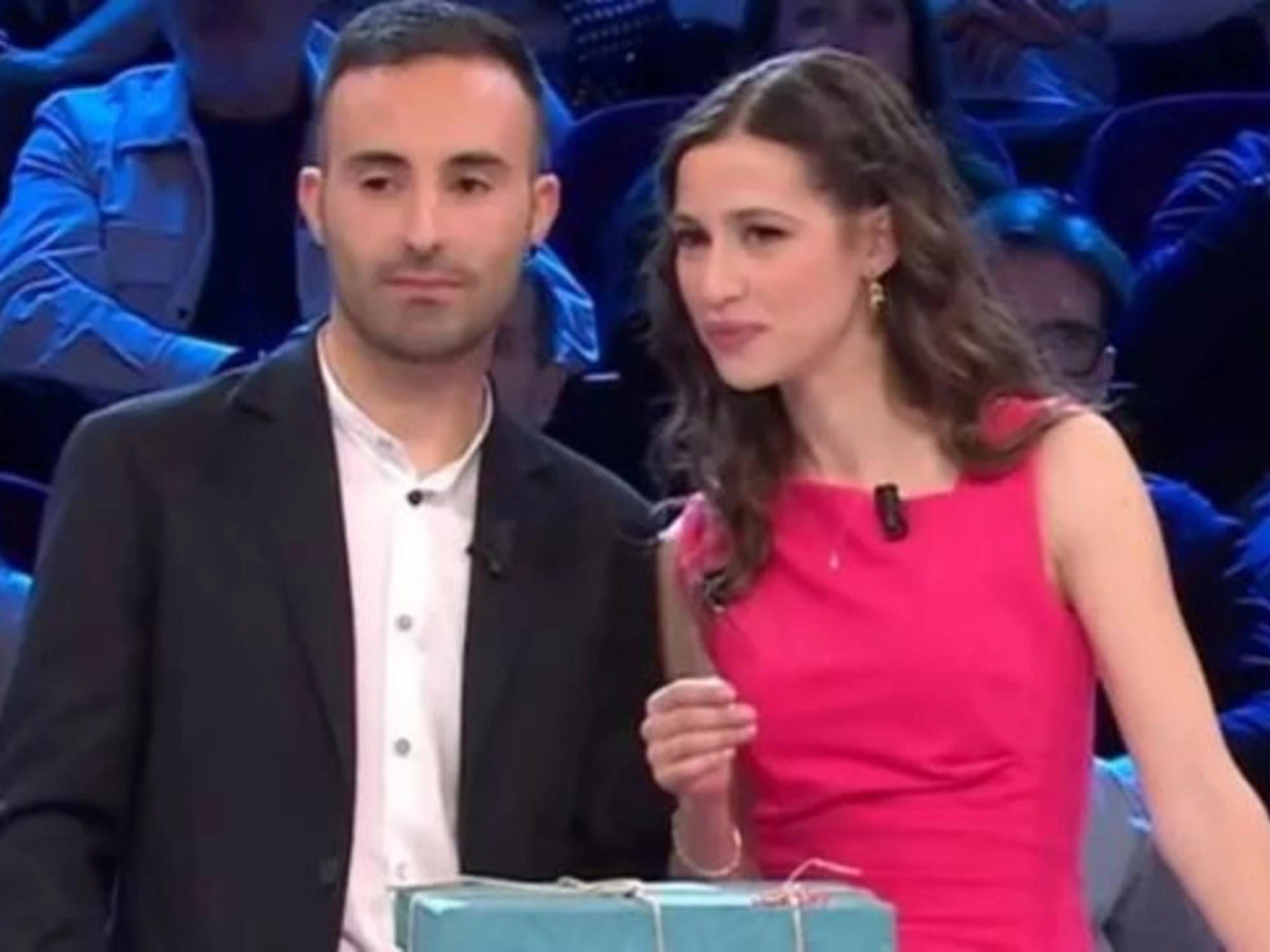 Affari Tuoi, Camilla precipita all'inferno dopo la puntata: "Tienitelo"