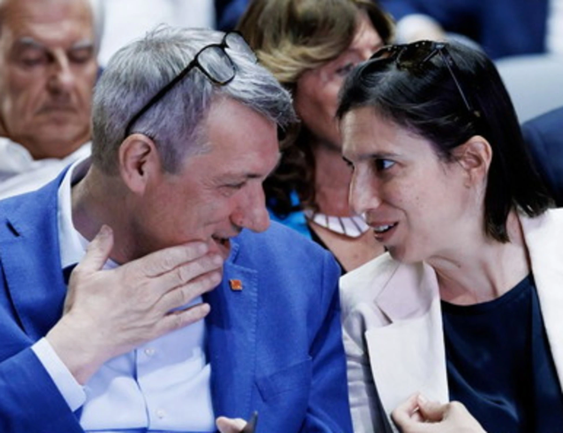 Schlein o Landini: chi è più fuori dal mondo?